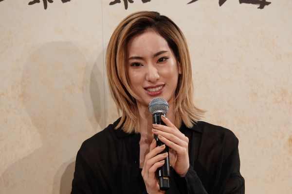 東宝_十二国記_製作発表_柚香_600