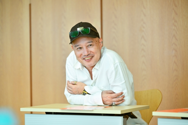 新国立劇場_焼肉ドラゴン_座談会_千葉哲也_600