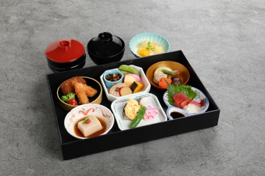 宝塚ホテル_[エスプリ_エスシーカードビジネスランチ6升]_380